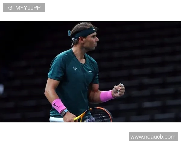 萨瑟兰德与洛克达尔的激烈对决揭示了足球战术与团队合作的重要性 萨瑟兰德与洛克达尔的激烈对决揭示了足球战术与团队合作的重要性