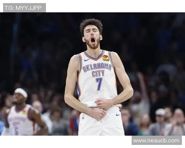 霍姆格伦复出首战表现惊艳7次盖帽助雷霆重建成功展现新希望 霍姆格伦复出首战表现惊艳7次盖帽助雷霆重建成功展现新希望