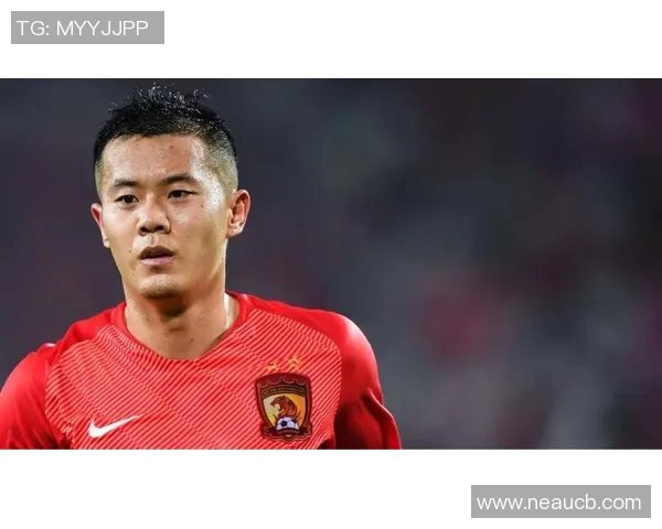 中国足球迎战卡塔尔黄博文能否助力球队逆袭成功