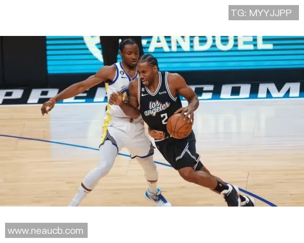 勇士与快船激战在即新浪直播全程带你领略精彩瞬间 勇士与快船激战在即新浪直播全程带你领略精彩瞬间