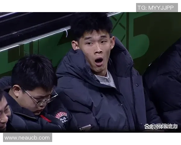 南京同曦与天津男篮激战正酣谁能在赛场上笑到最后 南京同曦与天津男篮激战正酣谁能在赛场上笑到最后