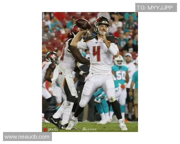 坦帕湾海盗与芝加哥熊的激烈对决揭示NFL赛季新动态与球队未来走势