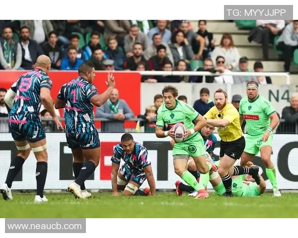 巴塞罗那迎战水晶宫强强对决谁能笑到最后