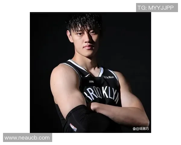 曾凡博:从青涩新星到篮球场上的闪耀之星的成长之路与未来展望 曾凡博:从青涩新星到篮球场上的闪耀之星的成长之路与未来展望