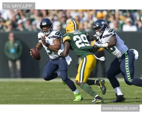 西雅图海鹰与丹佛野马的激烈对决揭示NFL赛季新篇章